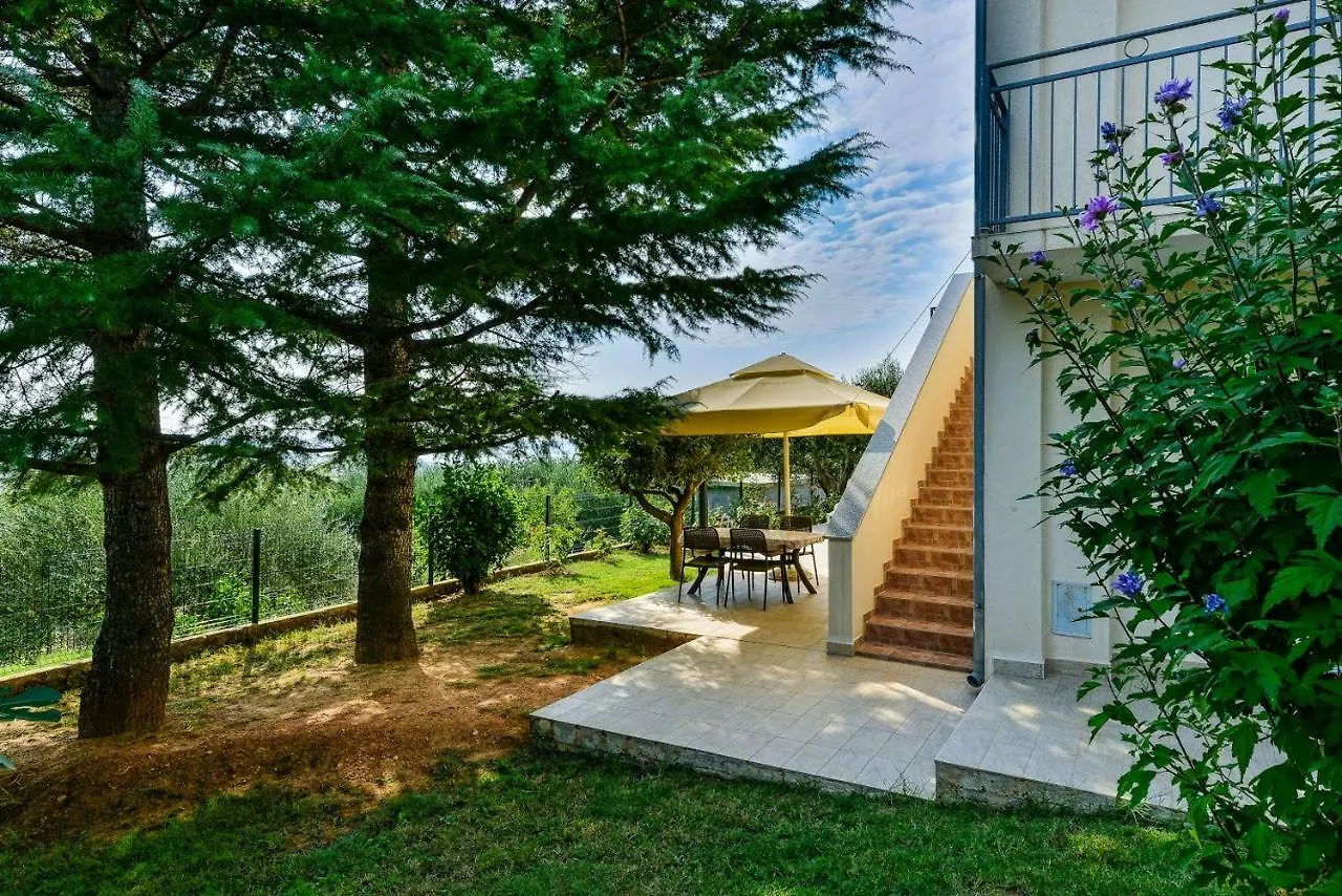 Apartment Robinson Podvrsje Croatia